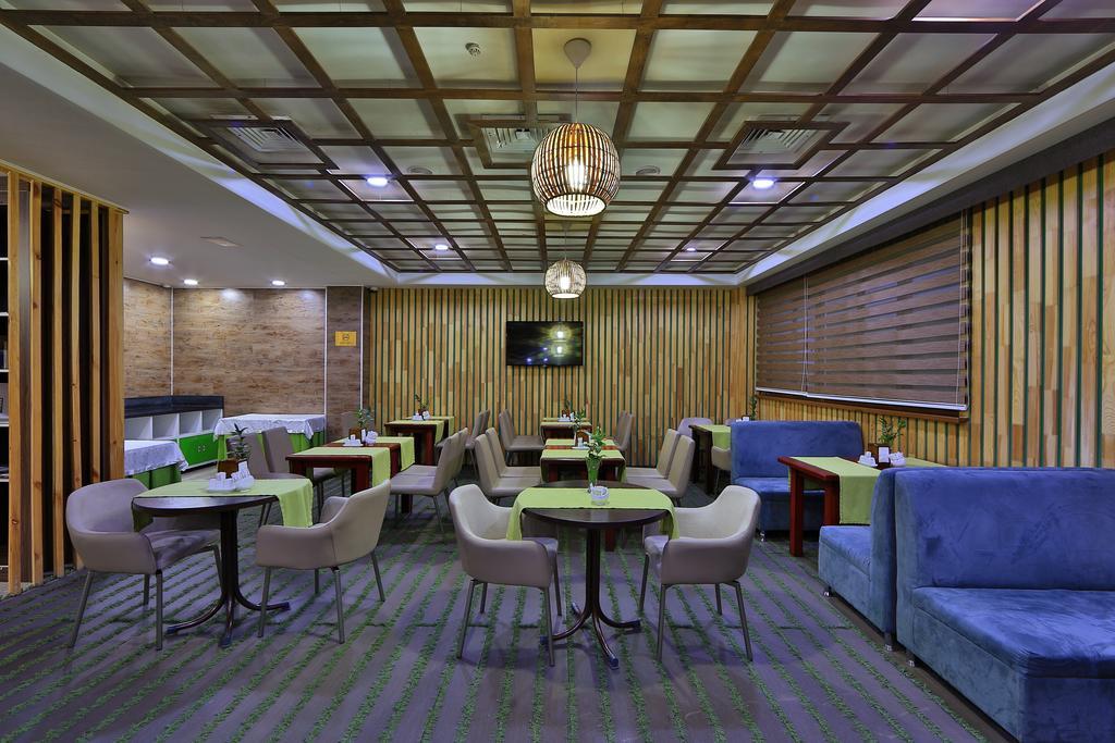Green City Hotel Bishkek Exterior foto