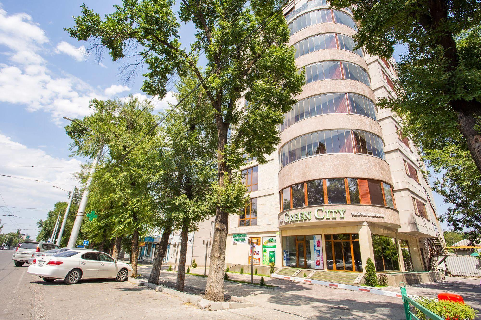 Green City Hotel Bishkek Exterior foto